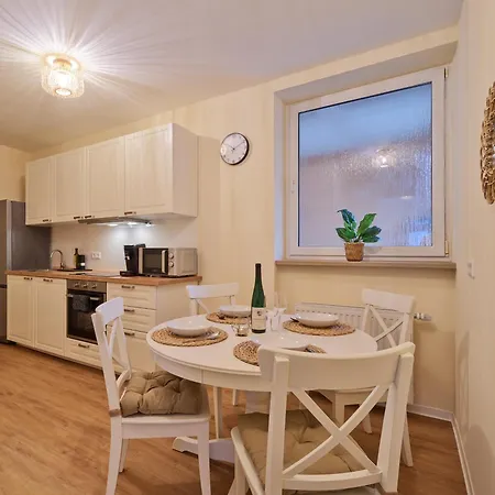 Apartmán Marx - Modernes - Lage Im Zentrum - Gratis Wlan - Ideal Fuer Geschaeftsreisende & Paare