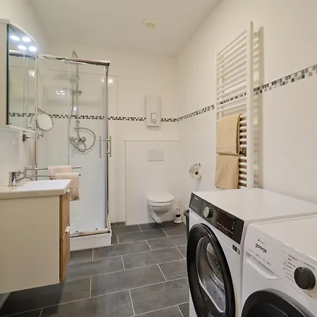 Marx - Modernes - Lage Im Zentrum - Gratis Wlan - Ideal Fuer Geschaeftsreisende & Paare Apartment *