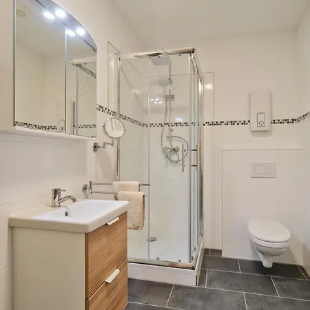 Apartment Marx - Modernes - Lage Im Zentrum - Gratis Wlan - Ideal Fuer Geschaeftsreisende & Paare