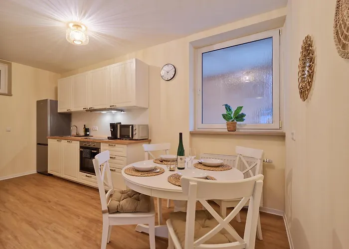 Apartment Marx - Modernes - Lage Im Zentrum - Gratis Wlan - Ideal Fuer Geschaeftsreisende & Paare