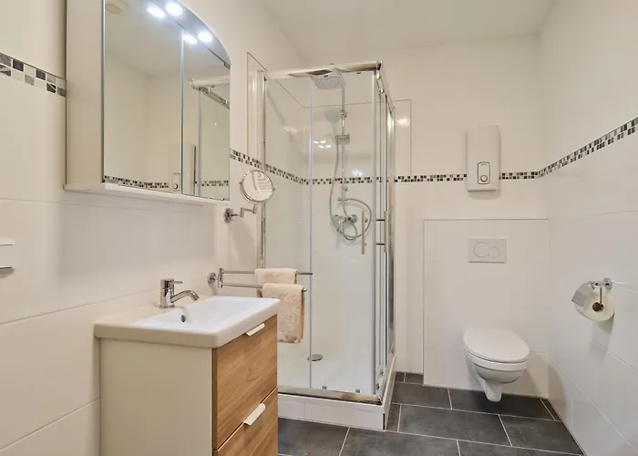 Apartment Marx - Modernes - Lage Im Zentrum - Gratis Wlan - Ideal Fuer Geschaeftsreisende & Paare